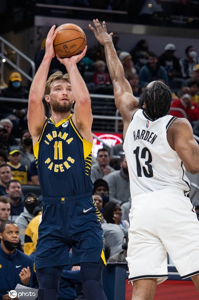 壹号- c罗打比赛 