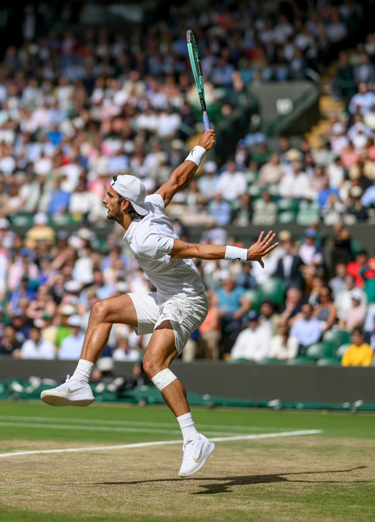 YIHAO-德约科维奇在加拿大队比赛中绝杀,高光表现引发热议!的简单介绍